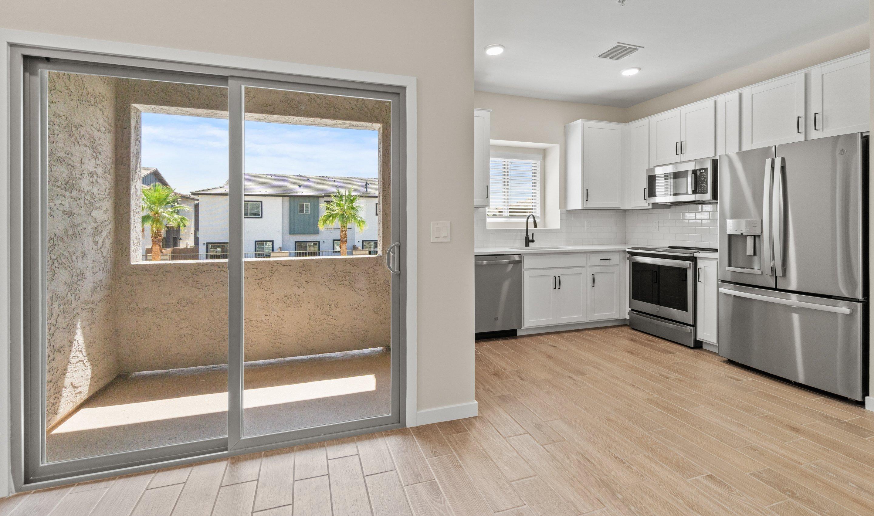 Bright & open kitchen